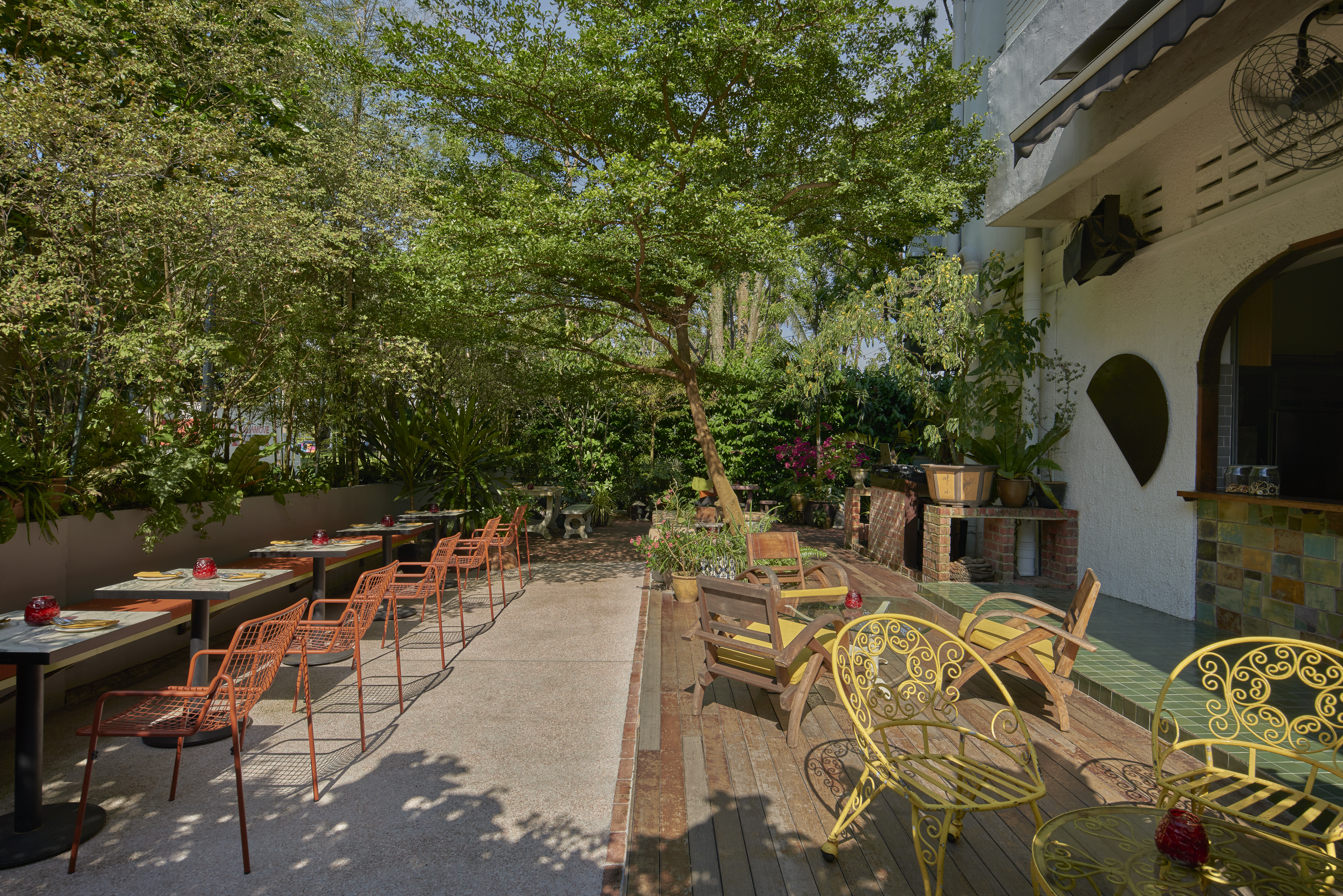 Raw Kitchen Patio
